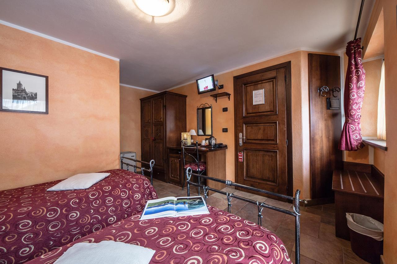 폴레인 Lo Teisson B&B 외부 사진
